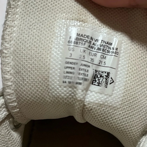 Floral Converse High Tops Size 3 - Picture 5 of 5